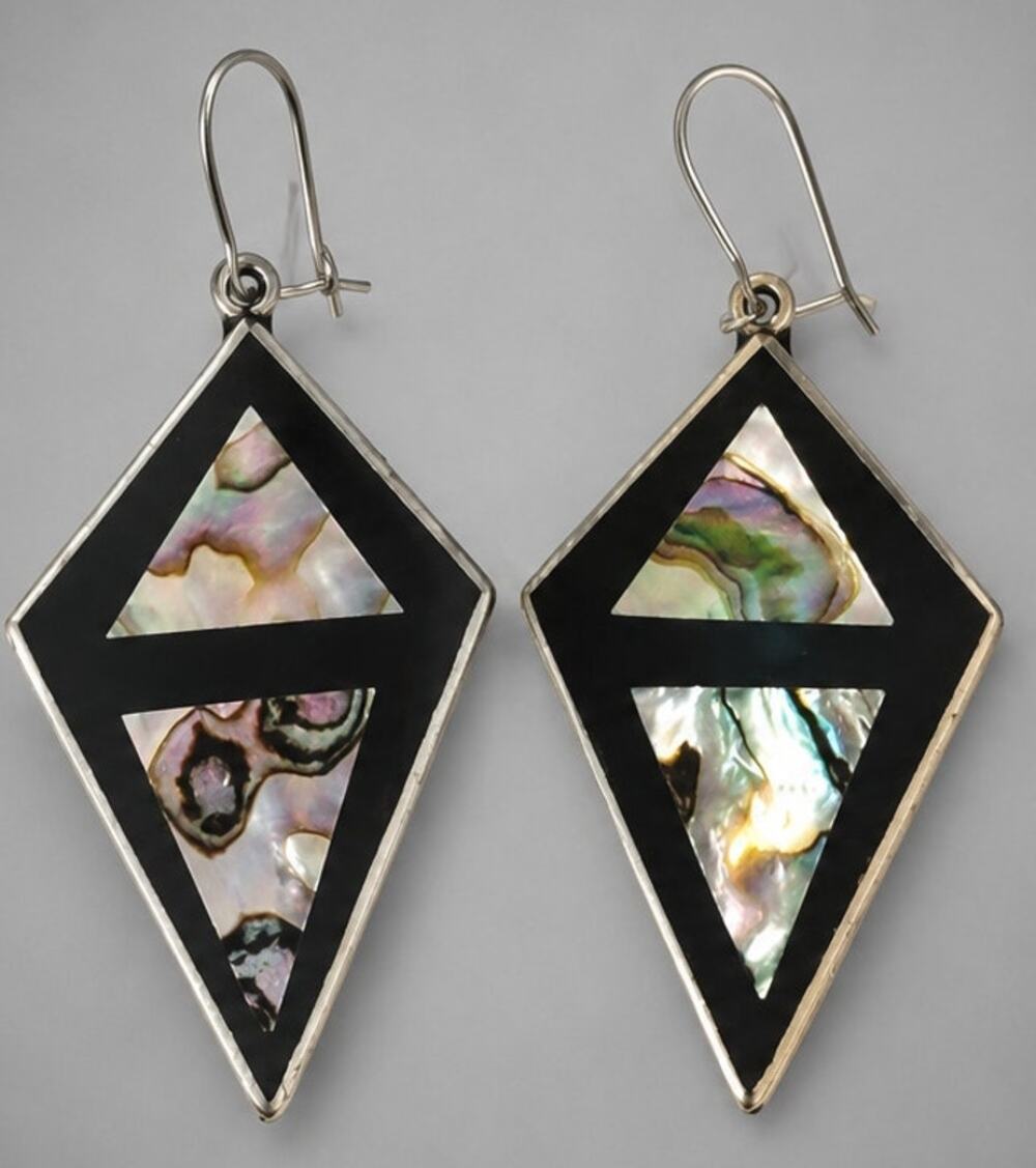Vintage Boho Mother of Pearl Black Long Dangle Pierced Earrings 2.25" Mexico sp-